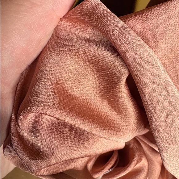 NWT Rose Pink Extra Large Satin Scrunchie - Picture 5 of 5